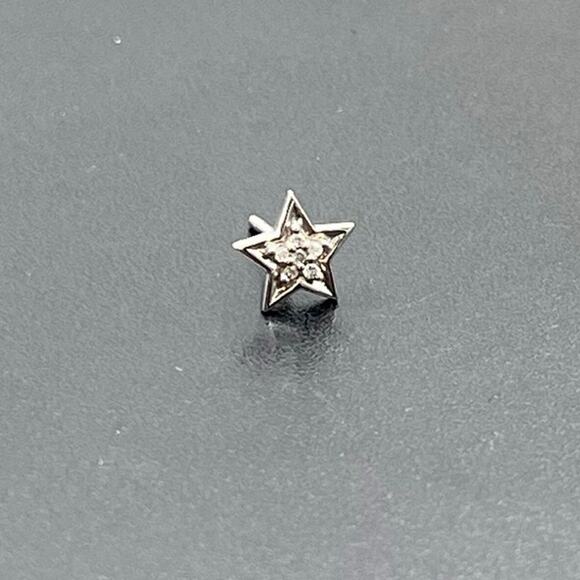SB Designer 10k White Gold Diamond Chip Star Stud Pierced Earrings *Single - Picture 8 of 11